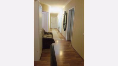 გოლდენ თაუნი_3