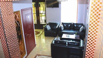 გარდენ ჰაუსი_2