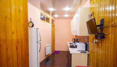 ცენტრალ ჰაუსი_8