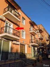 ბინა ძველ თბილისში, მეტეხი_6