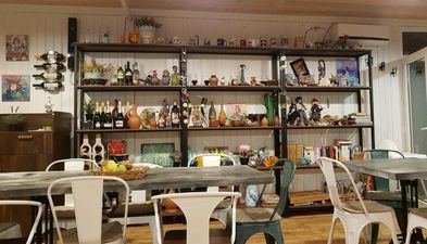 Laguna Villa with Sauna, Pool, Billiards & Garden at Bazaleti Lake_8