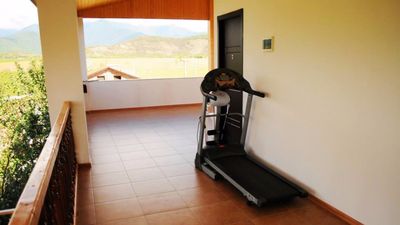 Shaloshvili's Cellar Hotel_4