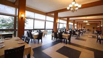 Sputnik Hotel & Spa Batumi_4