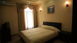 Premier Hotel 17