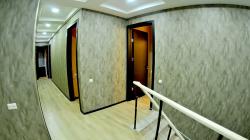 HOTEL LUX 12