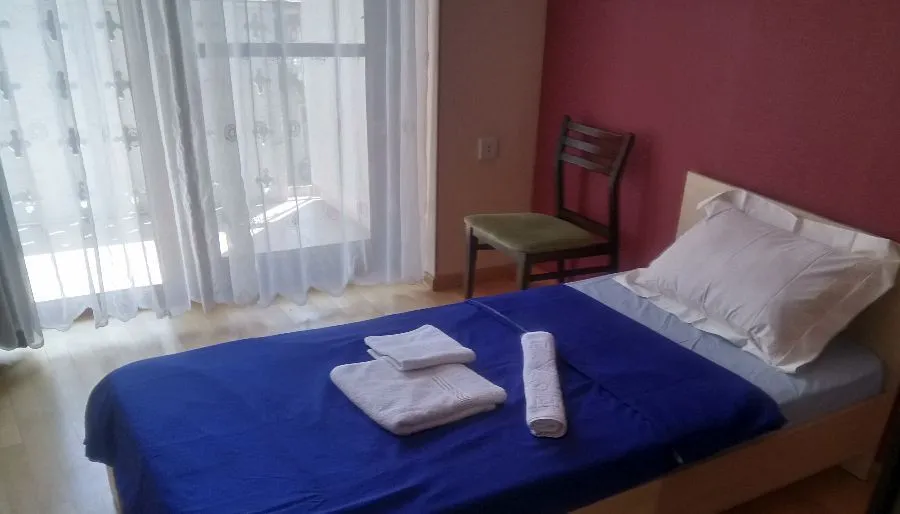 Paliashvili Three-Bedroom Apartment — Photo 21