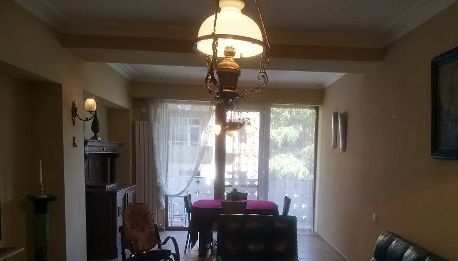 Paliashvili Three-Bedroom Apartment — Photo 18