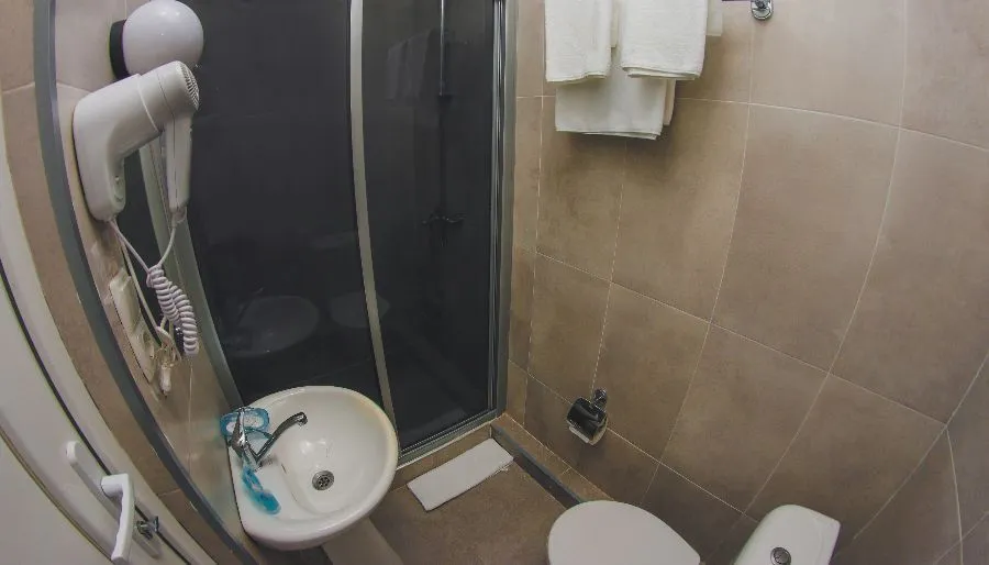 Rogas Home — Photo 30