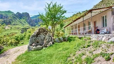 Tirebi Farmhouse — Photo 29