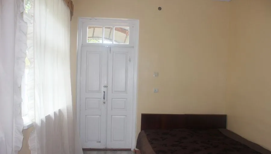 House in Makhinjauri — Photo 9