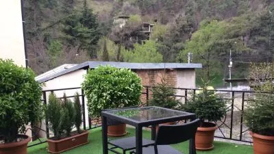 ახალი ბინა ტერასით