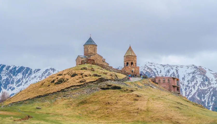 ფემილი — ფოტო 2