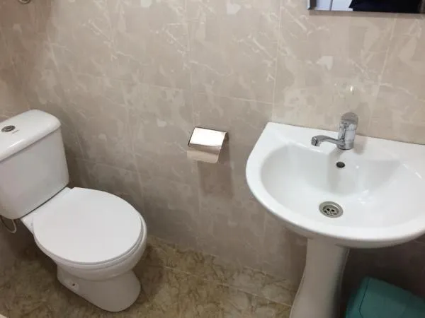Manoni's Guesthouse — Photo 65