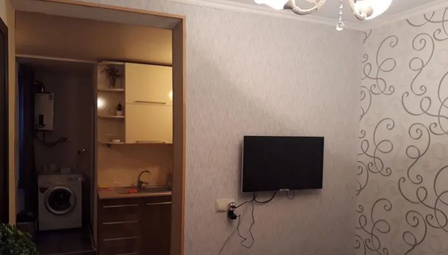 Aghmashenebeli Avenue Cozy Apartment — Photo 7