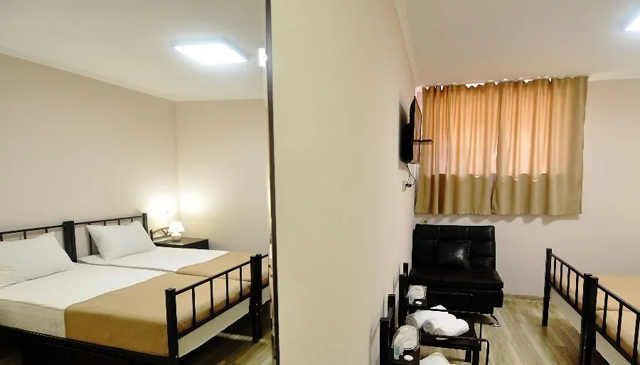 LIGHT HOTEL — Photo 17