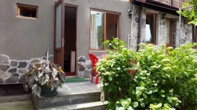 Ivan's House — Photo 9