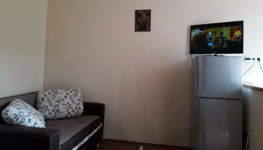 Ivan's House — Photo 16
