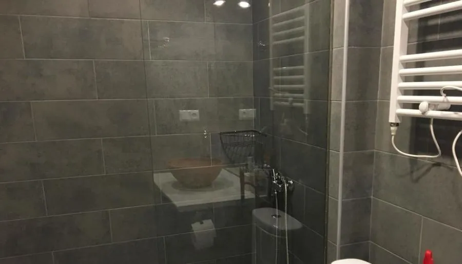 Mgzavrebi, apartment 408 — Photo 17
