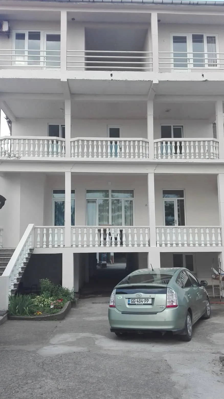 Mate House — Photo 9