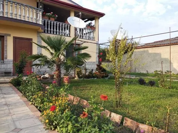 Alex's guest house — Photo 18