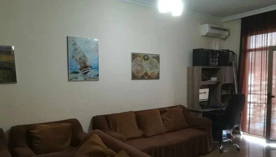 კომფორტული ბინა ბათუმში — ფოტო 15