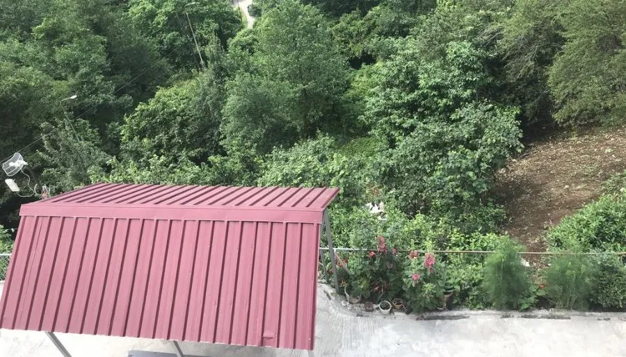 ORANGE HOUSE — Photo 45