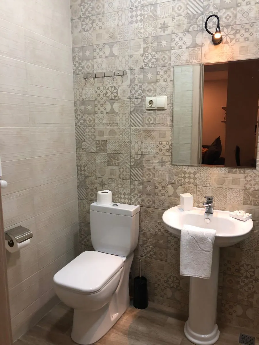 Cozy Apartment In Old Tbilisi — Photo 24