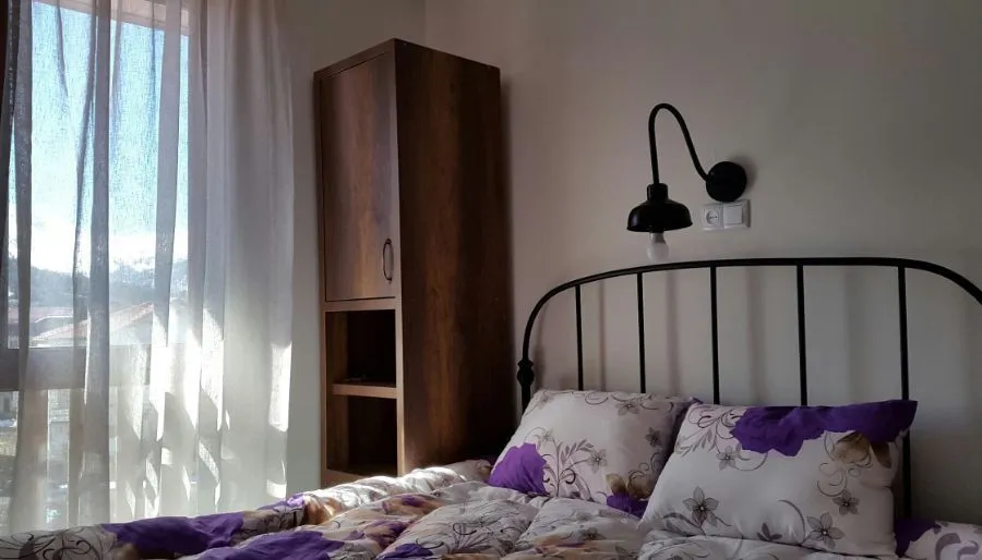 Hotel Mgzavrebi  8th block — Photo 17