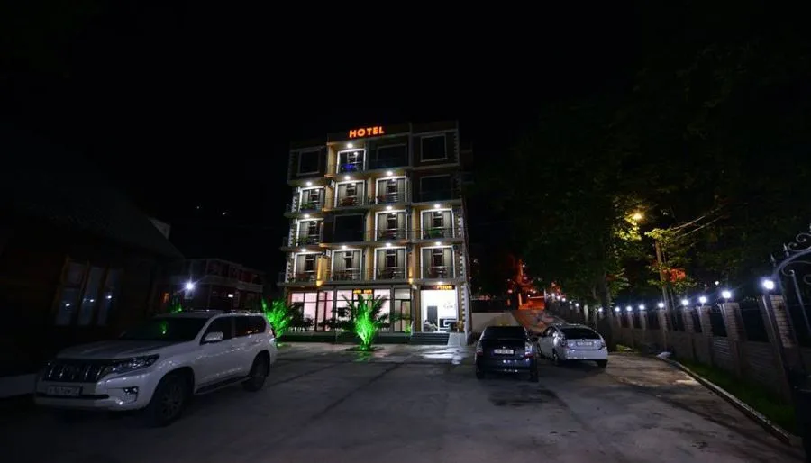 მედეა — ფოტო 1