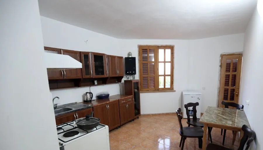 Family Rooms — Photo 26