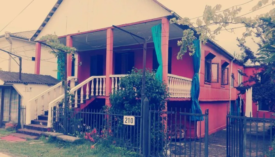 Full House — Photo 4