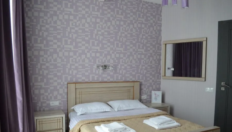 Green Apartment — Photo 20