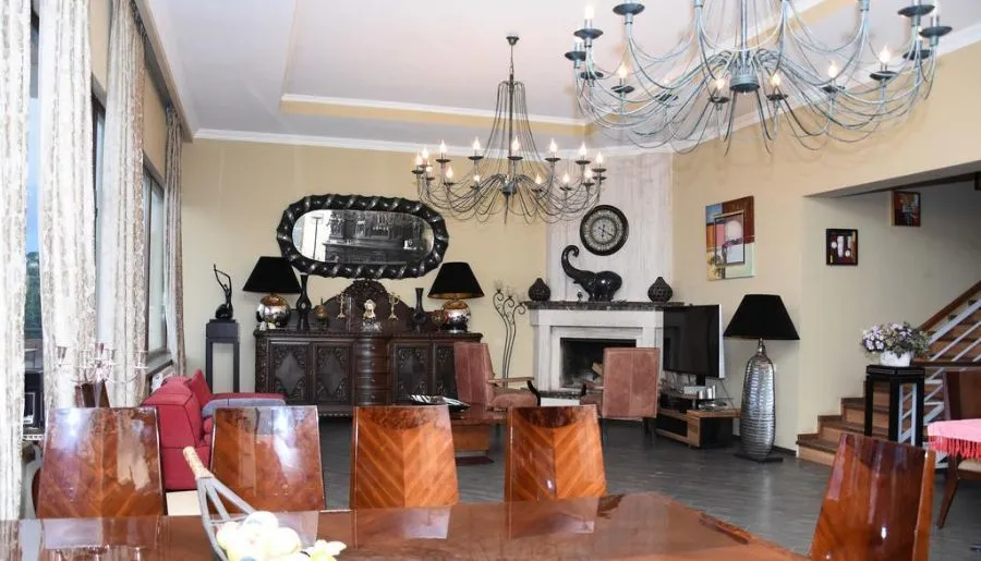 White residence Tsavkisi — Photo 24