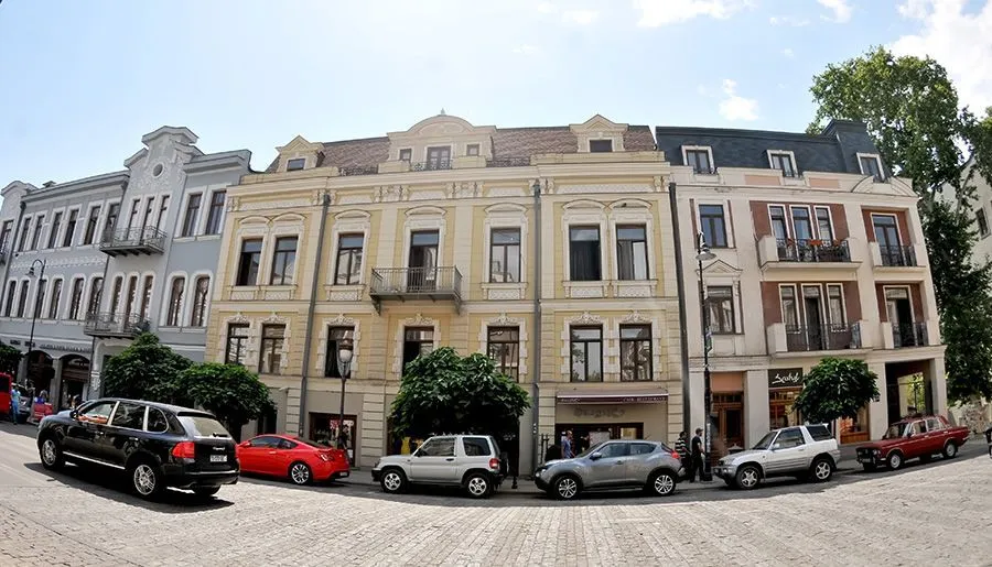 HOTEL LUX — Photo 16
