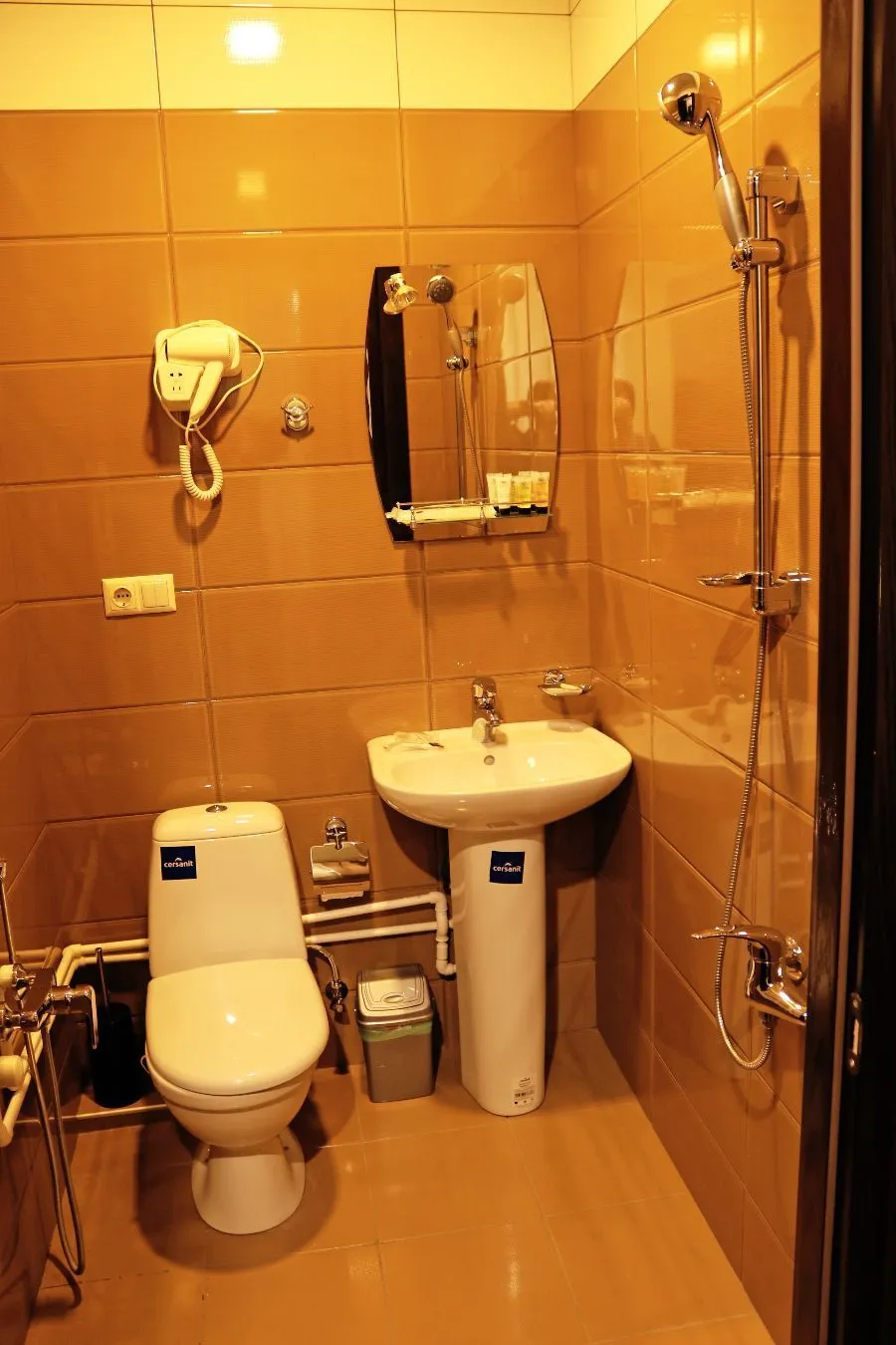 SISNO HOTEL — Photo 71