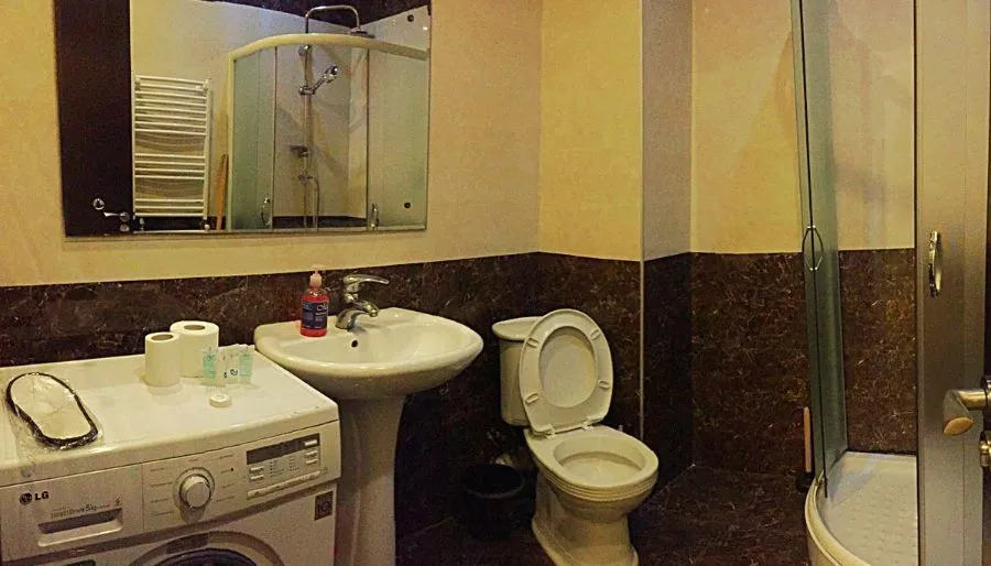 Apartment in old  Tbilisi I — Photo 32