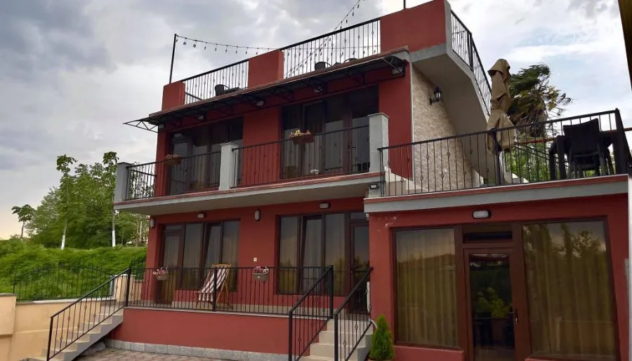 Hotel Lake House — Photo 17