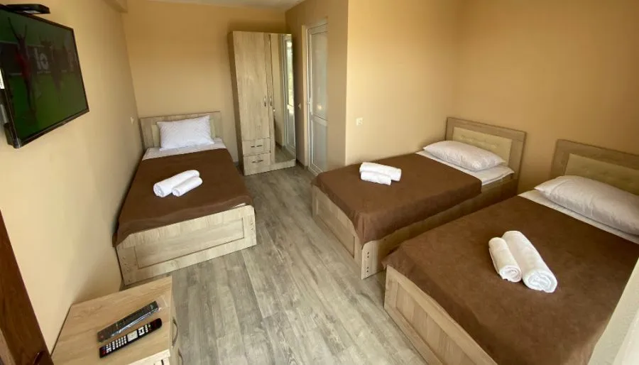 Hotel Lake House — Photo 18