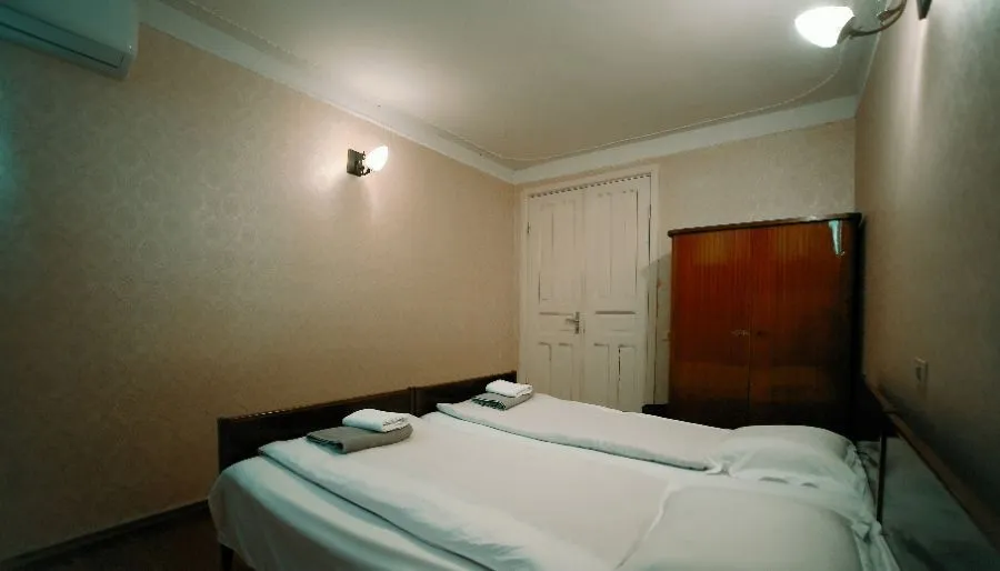 Guest house old Kutaisi — Photo 28