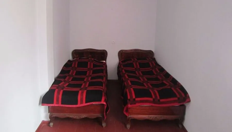 Maya's guest house — Photo 9