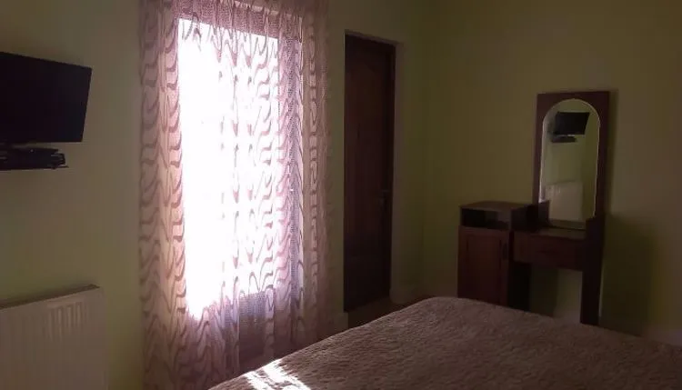 Guesthouse Elis — Photo 4
