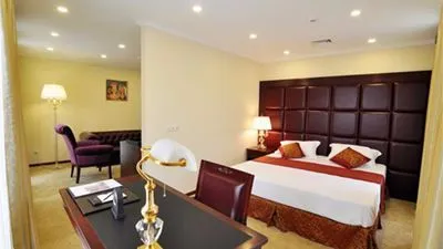 Velvet Hotel — Photo 19