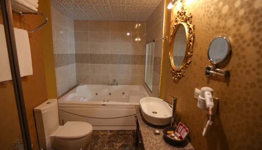Sputnik Hotel & Spa Batumi — Photo 27