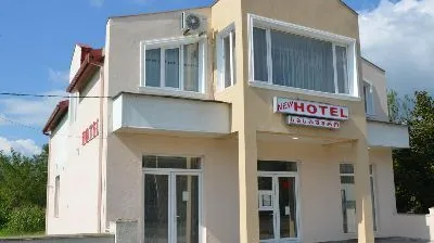 New Hotel — Photo 16