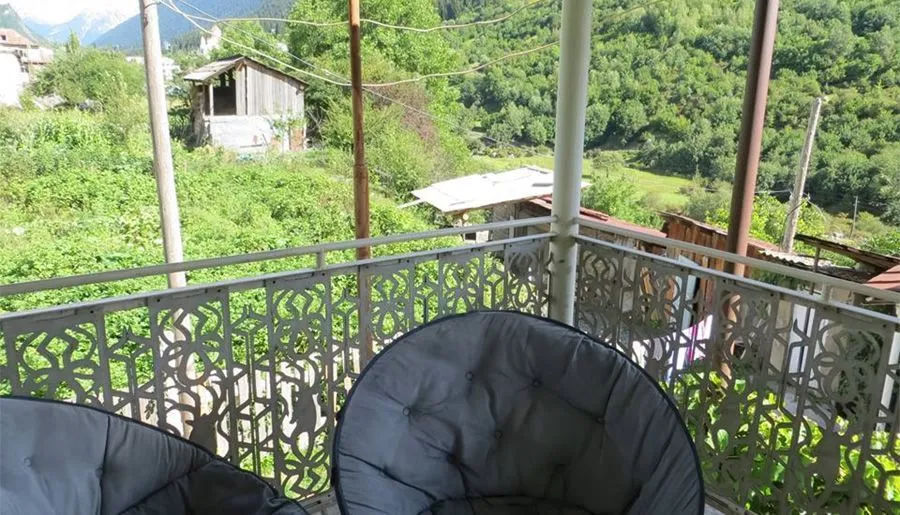 Golden Mountains House — ფოტო 8