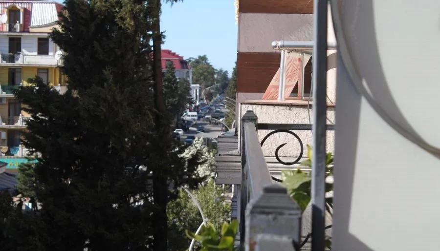 Elio — Photo 13