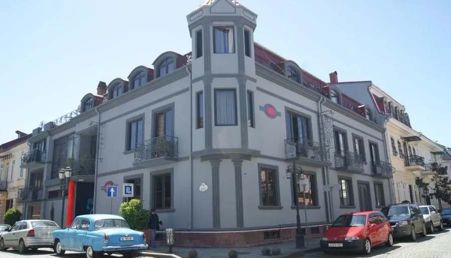 ჰოლანდ ჰუკი — ფოტო 23