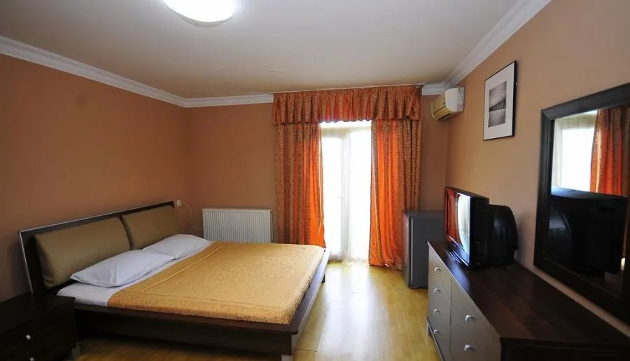 Prestige Hotel — Photo 41