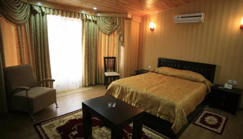 Premier Hotel — Photo 23