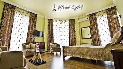 Eiffel Hotel — Photo 18